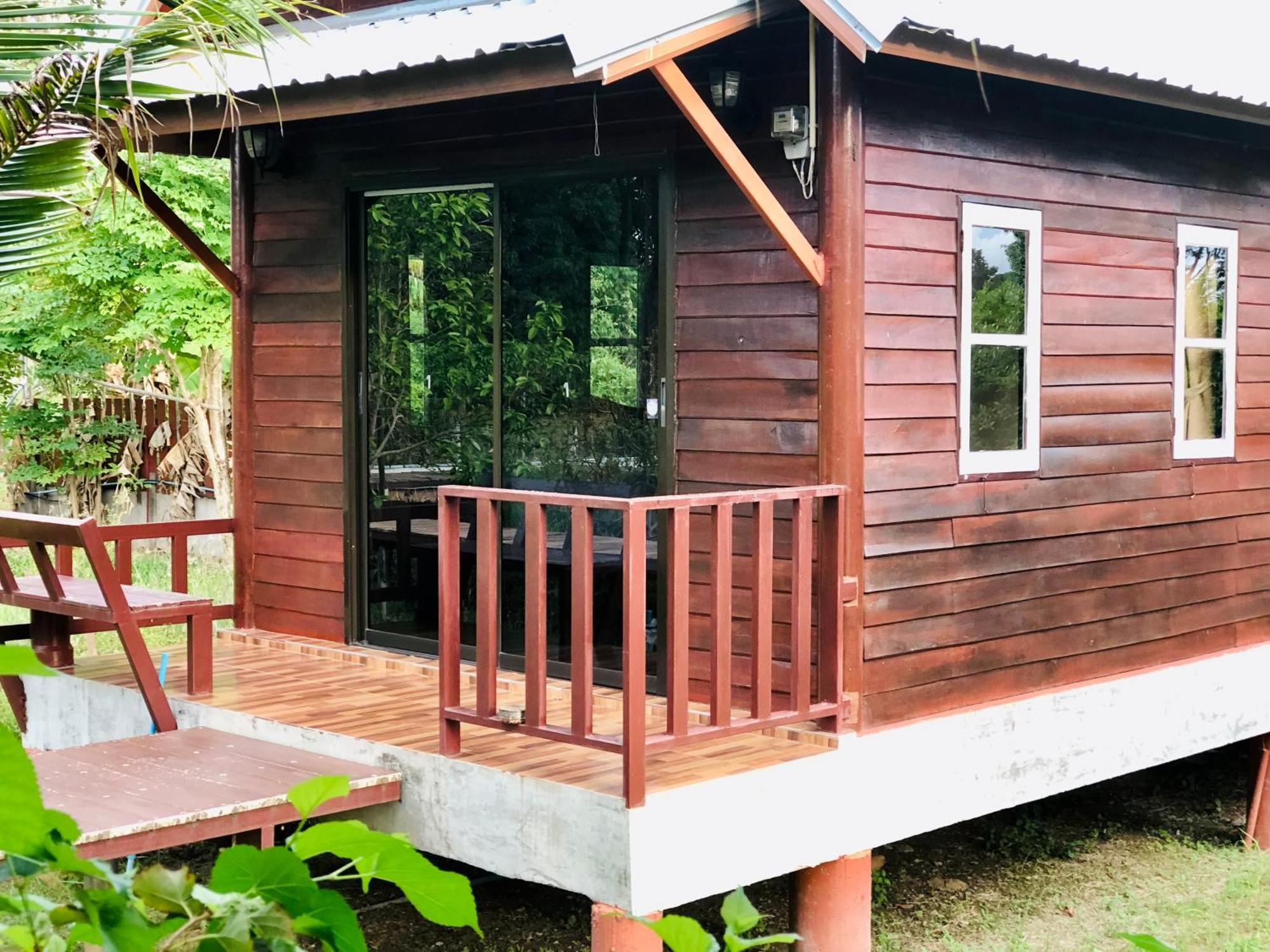 Baan Thung Home Stay Prasat Экстерьер фото