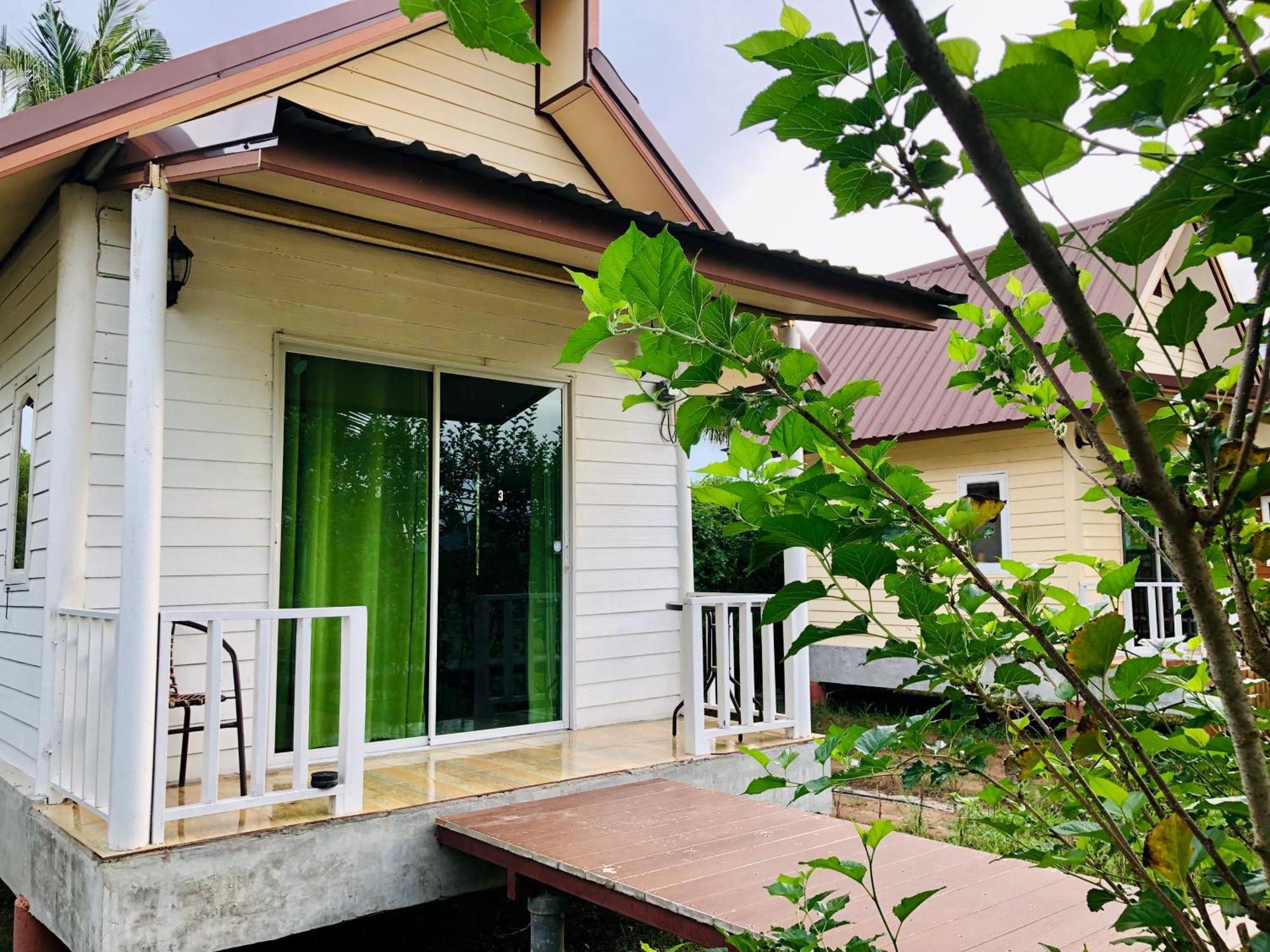 Baan Thung Home Stay Prasat Экстерьер фото