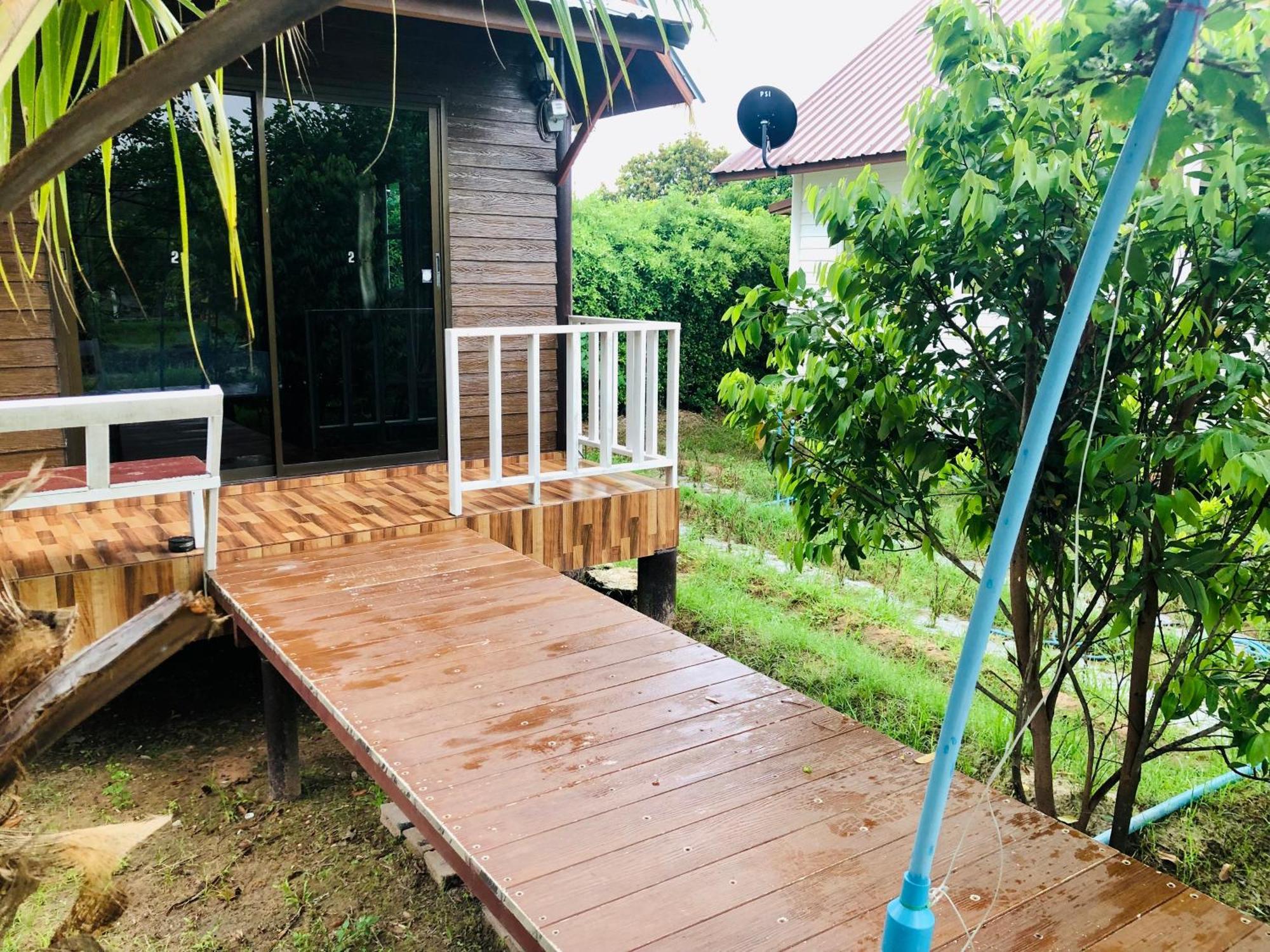 Baan Thung Home Stay Prasat Экстерьер фото