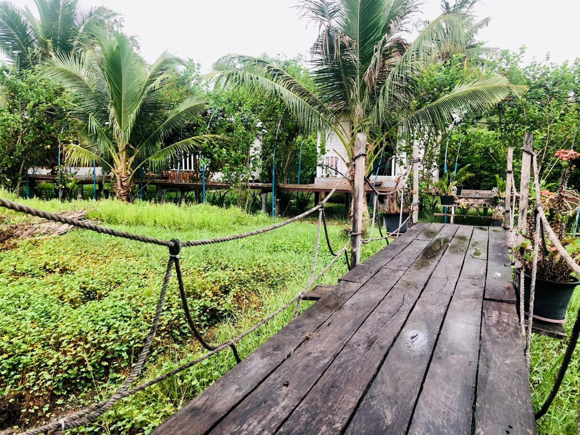 Baan Thung Home Stay Prasat Экстерьер фото