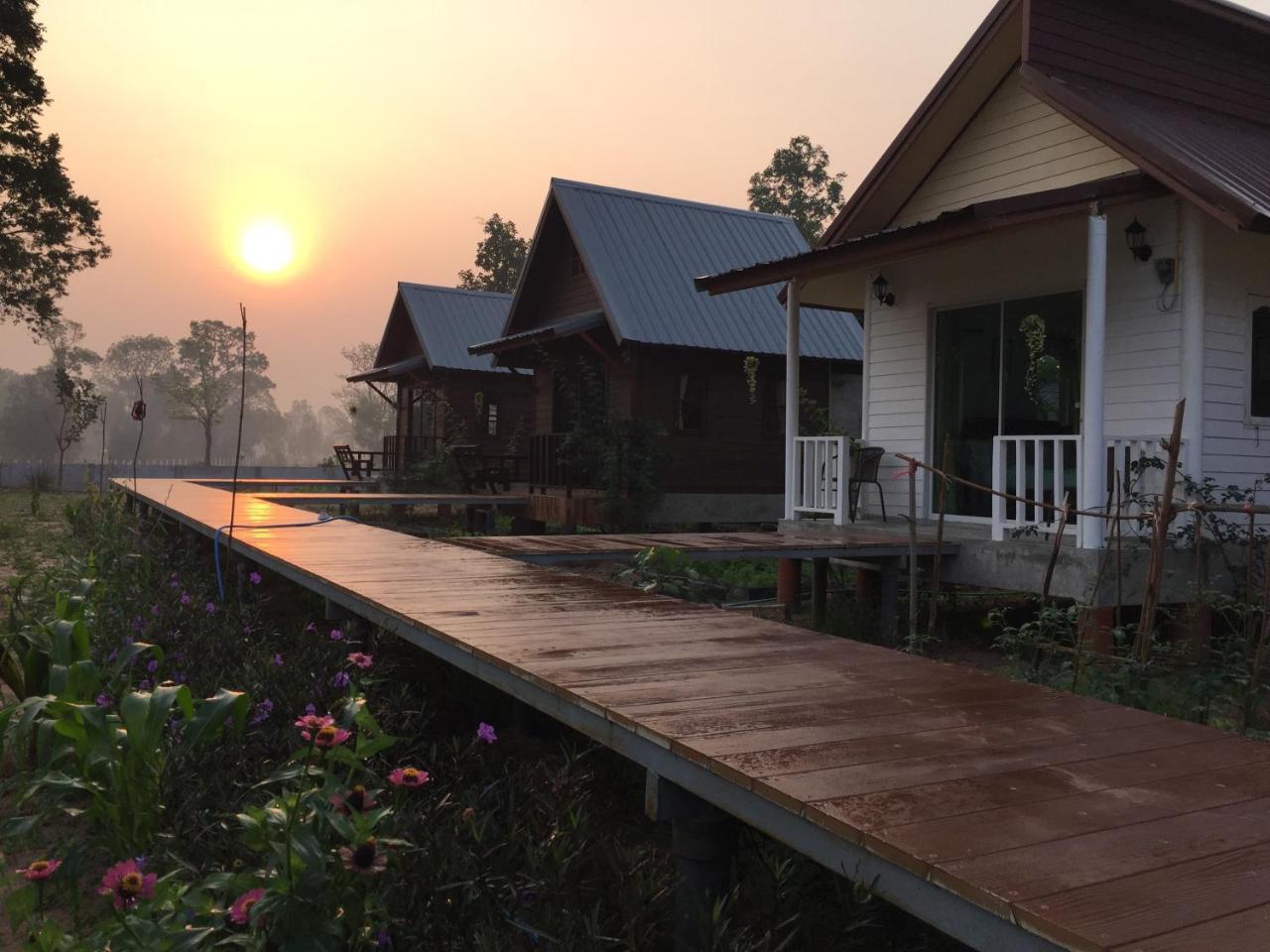 Baan Thung Home Stay Prasat Экстерьер фото