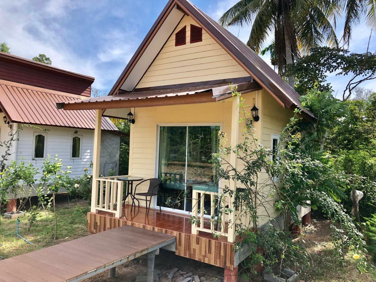 Baan Thung Home Stay Prasat Экстерьер фото